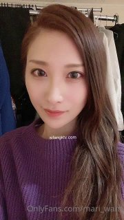 和开宝马的公务员夫妻交换归来 畅谈性爱感受 换妻套路 讲着讲着骚穴水流 自慰口交来一波
